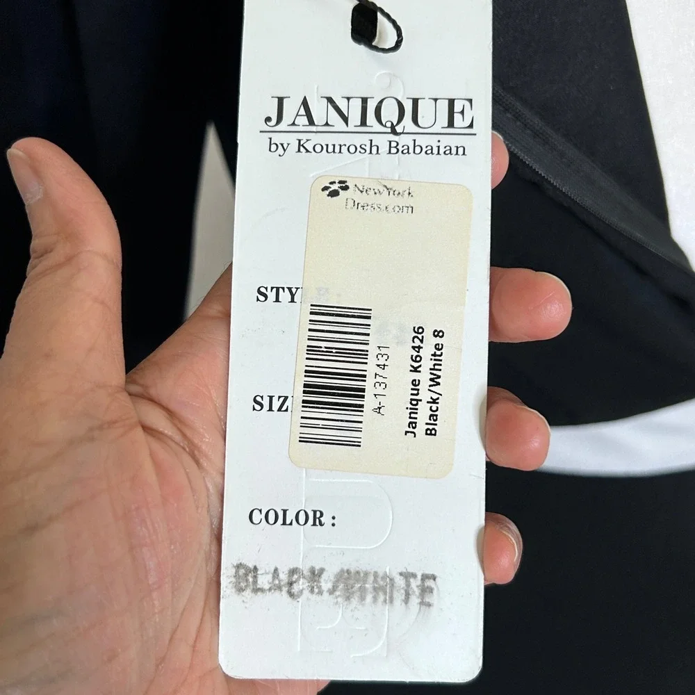 $398 NWT Janique Kourosh Gown Women 8 Black White Colorblock Formal Dress K6426
